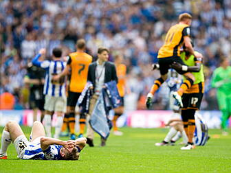 Hull promoted to the Premier L...